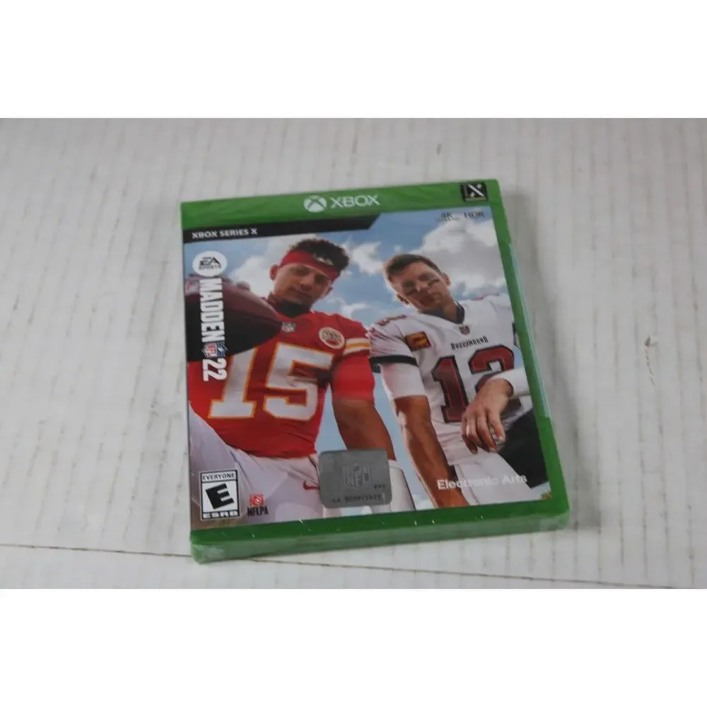NEW Madden NFL 22 Microsoft Xbox One / Xbox Series X Sealed